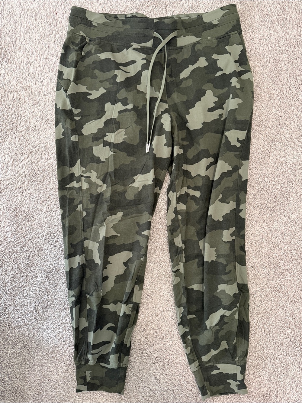 lululemon athletica Green Camo Jogger Track Pants